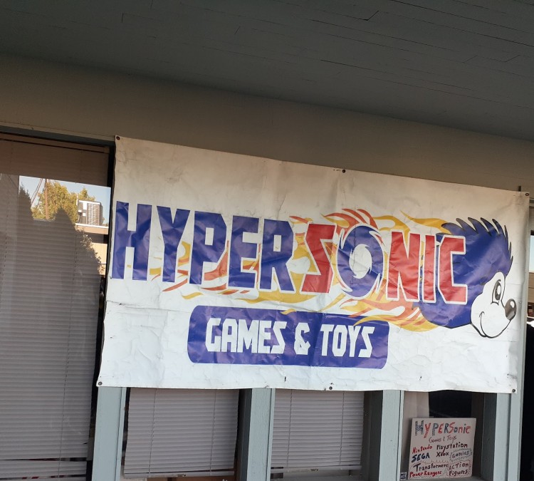 hyper-sonic-games-and-toys-photo